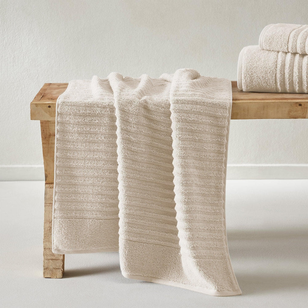 Great Bay Home 4 Pack Combed Cotton Bath Towels - Karina Collection 100% Combed Cotton Ribbed Bath Towels | Karina Collection by Great Bay Home