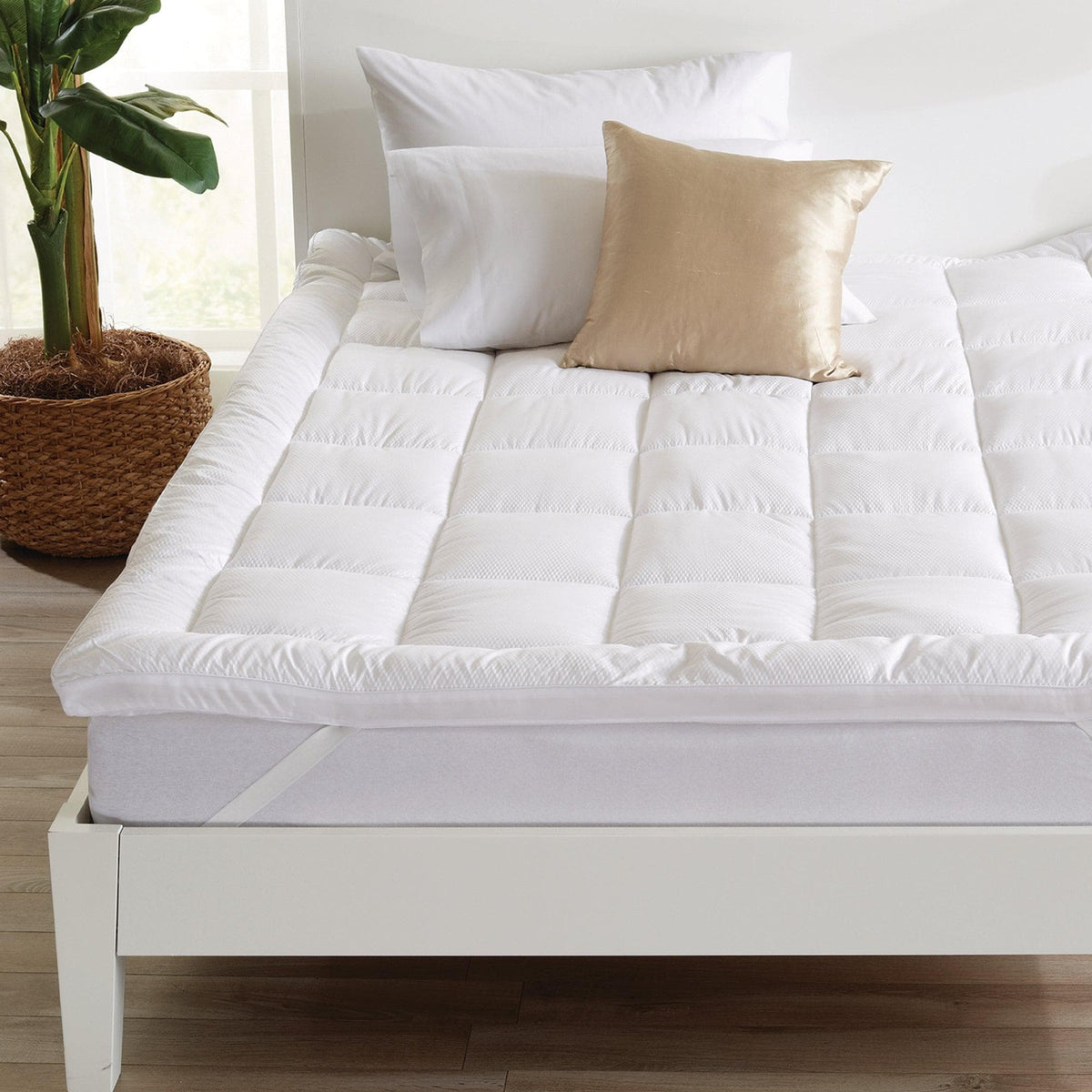 Great Bay Home 2 Ultra-Soft Hypoallergenic Mattress Topper Queen