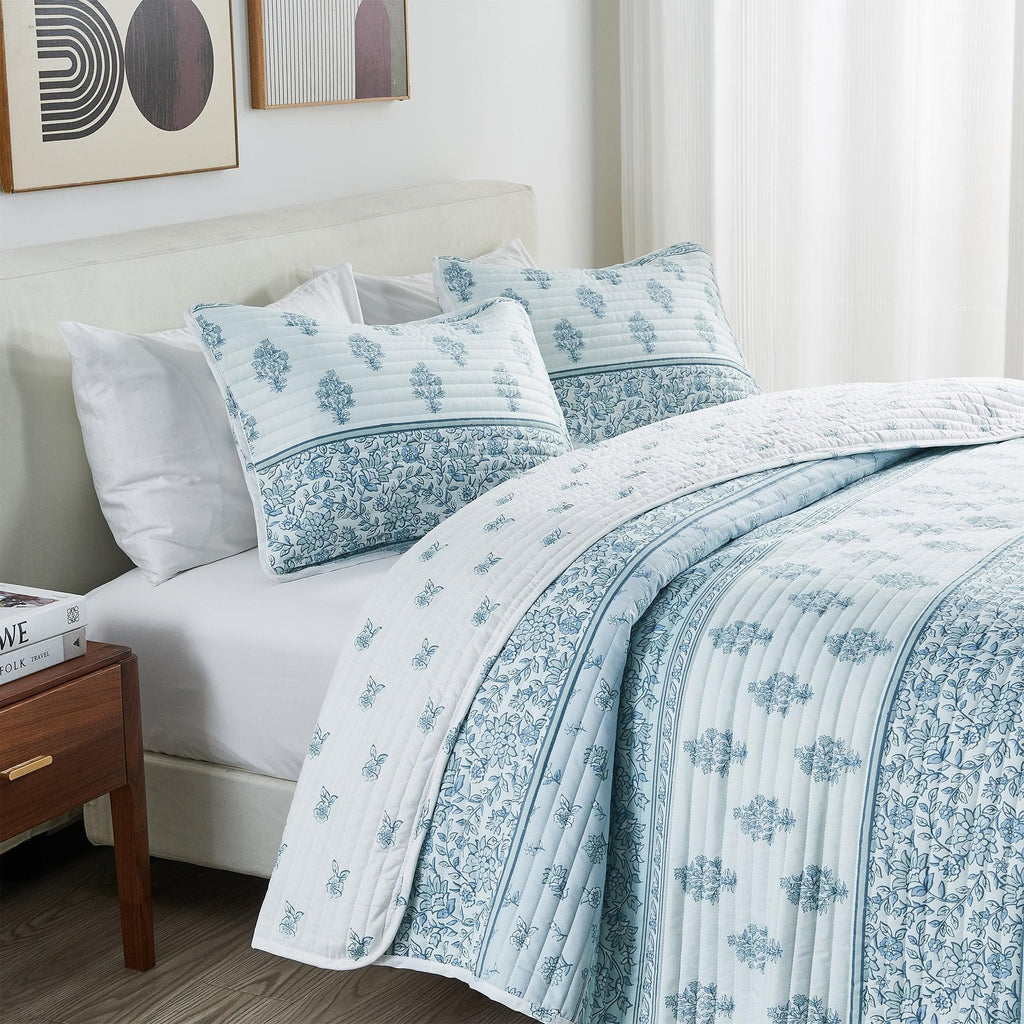 greatbayhome Quilts & Comforters Floral Striped Microfiber Quilt Set | Hermine Collection by Great Bay Home Floral Striped Microfiber Quilt Set | Hermine Collection by Great Bay Home