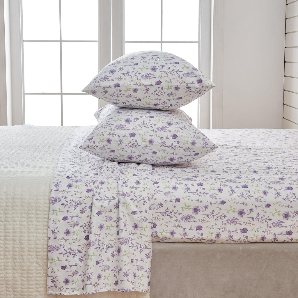 Great Bay Home Twin / Colorful Floral - Lavender 4 Piece Watercolor Floral Microfiber Sheet - Delia Collection Decorate your bedroom decor with gorgeous microfiber sheets. This set features a hand-designed watercolor floral print in beautiful colors. The soft microfiber will feel delicately soft against your skin, while the pattern will elevate your decor for the new seasons. So grab this sheet set and fall into cozy, soft bed sheets every night.