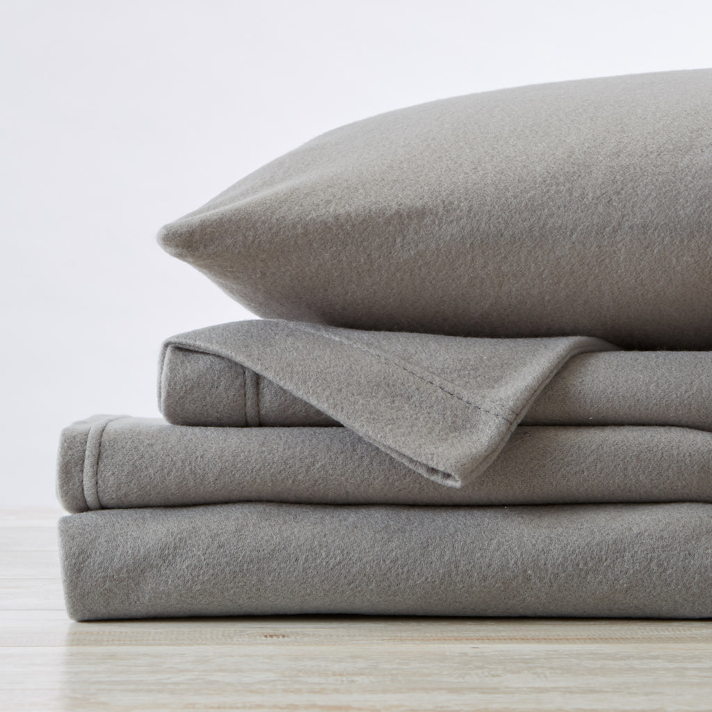 The More You Know: What's the Difference Between Fleece & Velvet Plush?