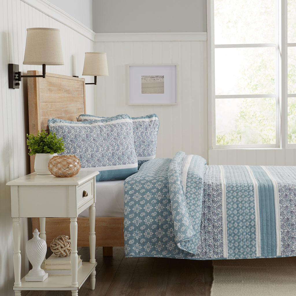 Quilts vs. Bedspread vs. Comforter: What’s the difference?