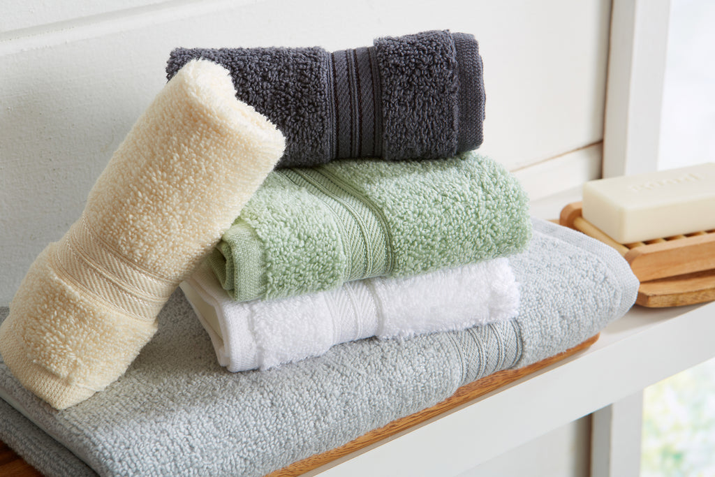 How to Know When It's Time to Replace Your Towels
