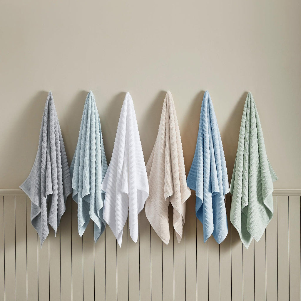 Great Bay Home 4 Pack Combed Cotton Bath Towels - Karina Collection 100% Combed Cotton Ribbed Bath Towels | Karina Collection by Great Bay Home