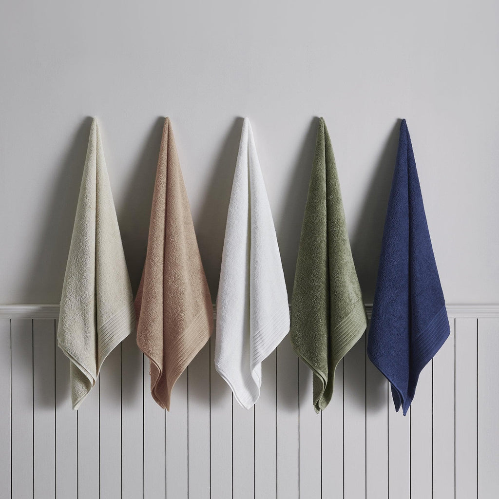 Great Bay Home Bath Towels 4 Pack Cotton Bath Towels - Kasper Collection 100% Cotton Ribbed Border Hand Towels | Kasper Collection by Great Bay Home