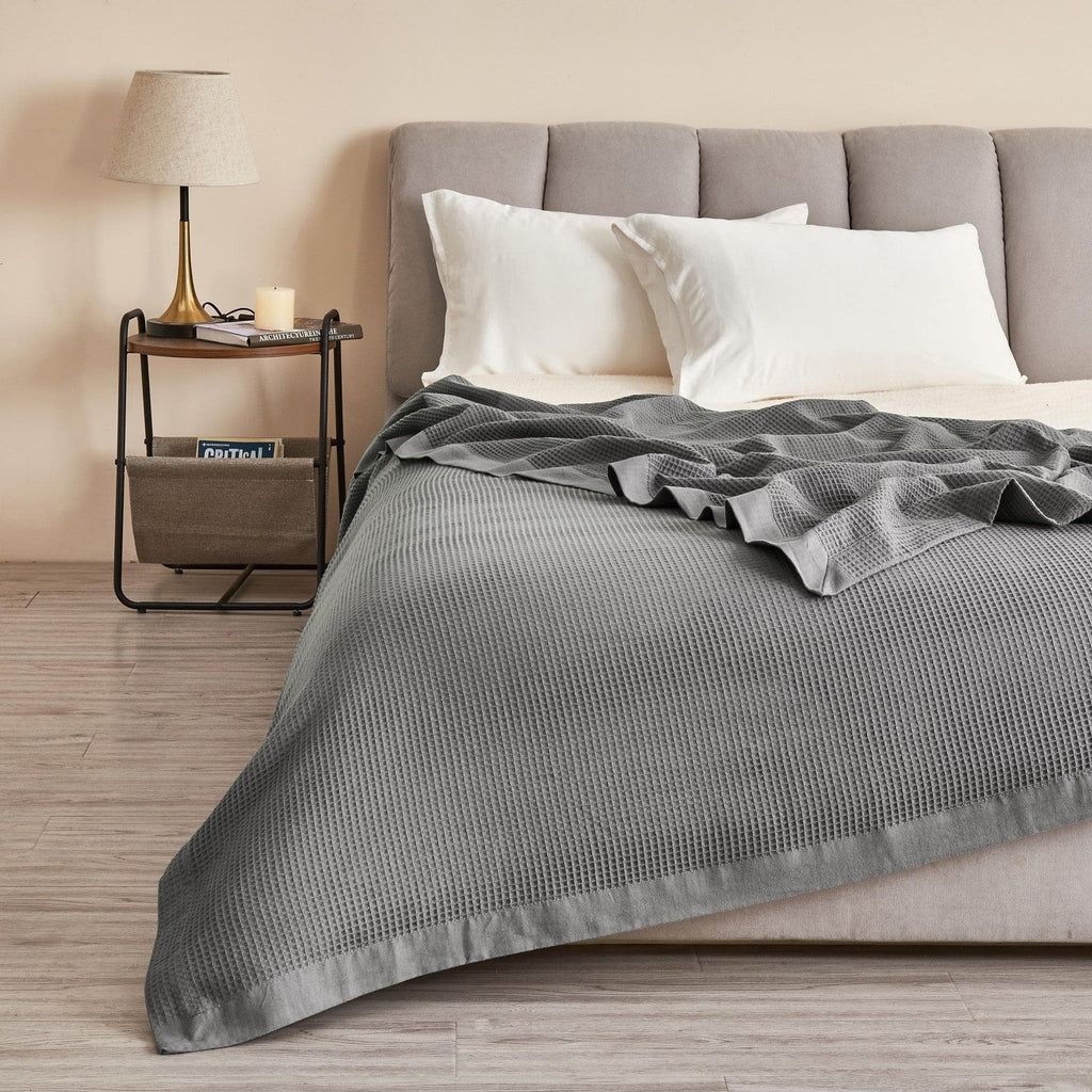 Great Bay Home Blankets Twin / Light Grey 100% Cotton Small Waffle Weave Blanket - Hazel Collection