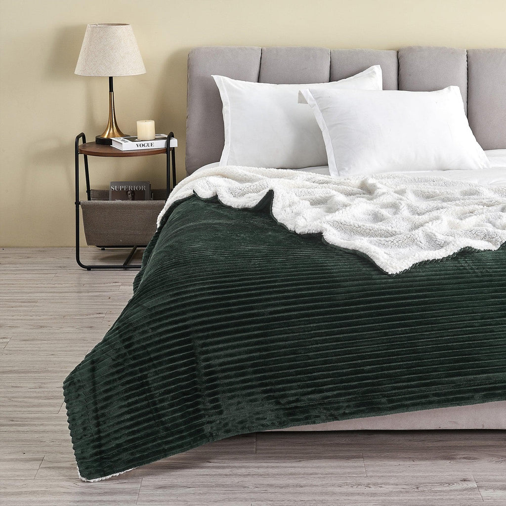 Great Bay Home Blankets Full / Queen / Forest Green Ribbed Sherpa Throw Blanket | Corduroy Collection by Great Bay Home Ribbed Sherpa Throw Blanket | Corduroy Collection by Great Bay Home