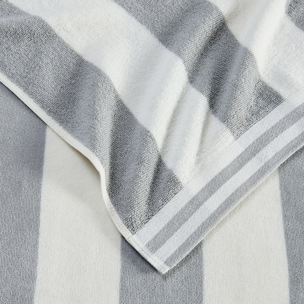 Great Bay Home Oversized Striped Cabana Beach Towel | Edgartown Collection by Great Bay Home Oversized Striped Cabana Beach Towel | Edgartown Collection by Great Bay Home