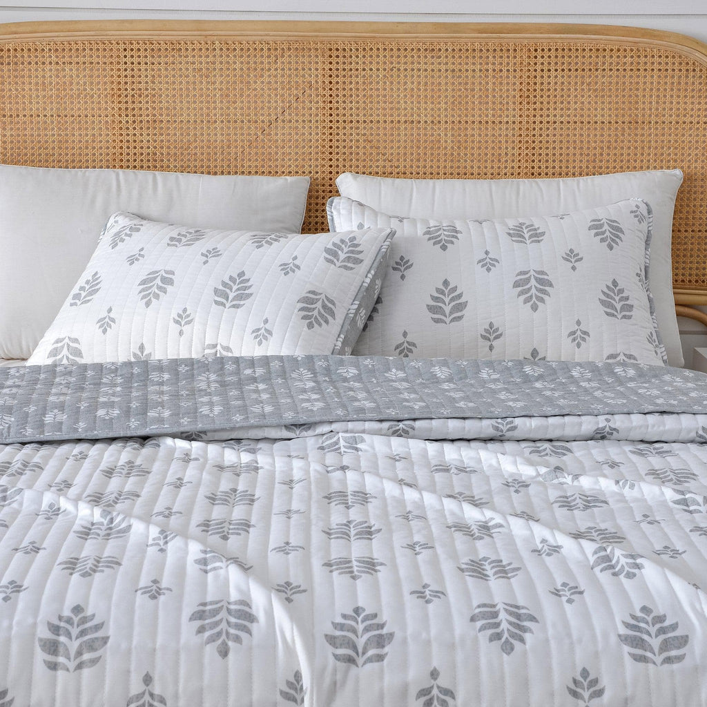 greatbayhome Twin / Colette - Grey 3-Piece French Floral Quilt - Colette Collection 3 Piece French Floral Quilt | Colette Colllection by Great Bay Home