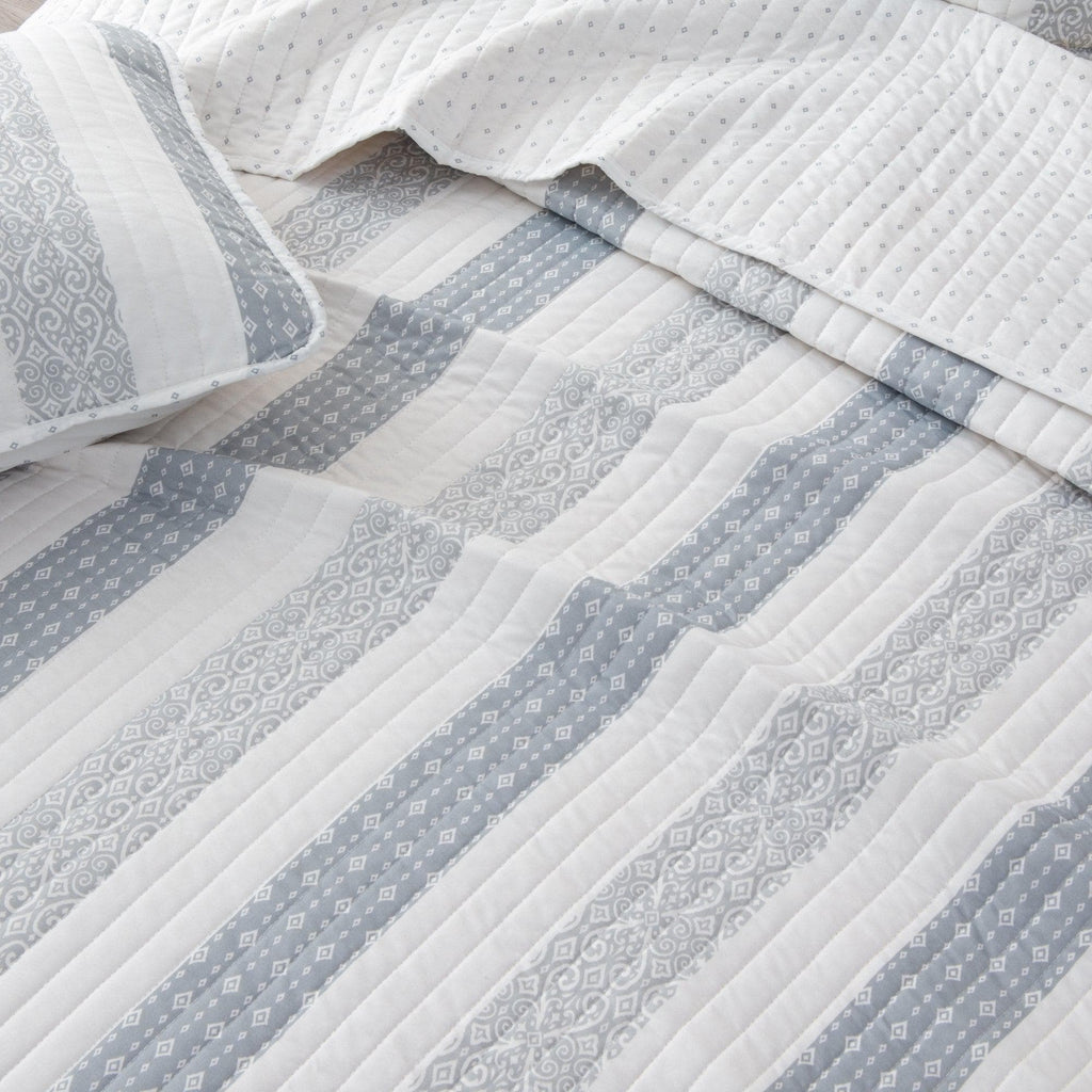 greatbayhome 3-Piece Stripe Quilt - Adele Collection 3 Piece Patterned Stripe Quilt | Adele Collection by Great Bay Home