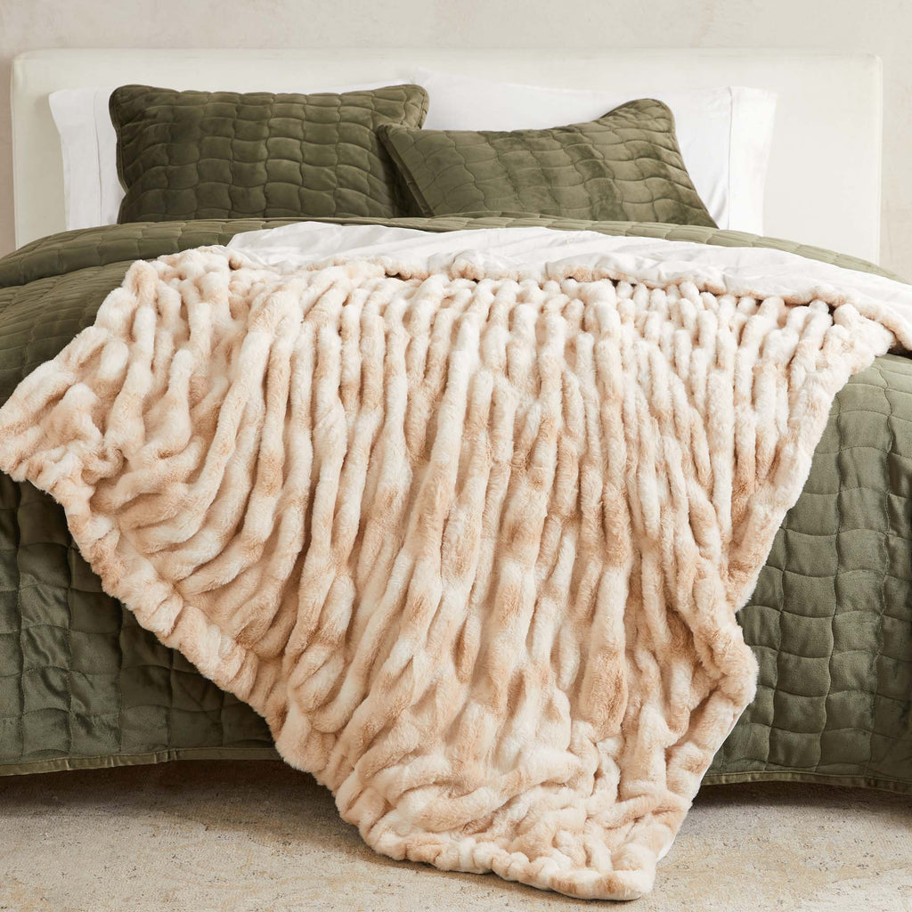 greatbayhome Blankets 50" x 60" Throw / Brown / Taupe Ruched Faux Fur Throw Blanket - Alondra Collection Ruched Faux Fur Throw Blanket | Alondra Collection by Great Bay Home