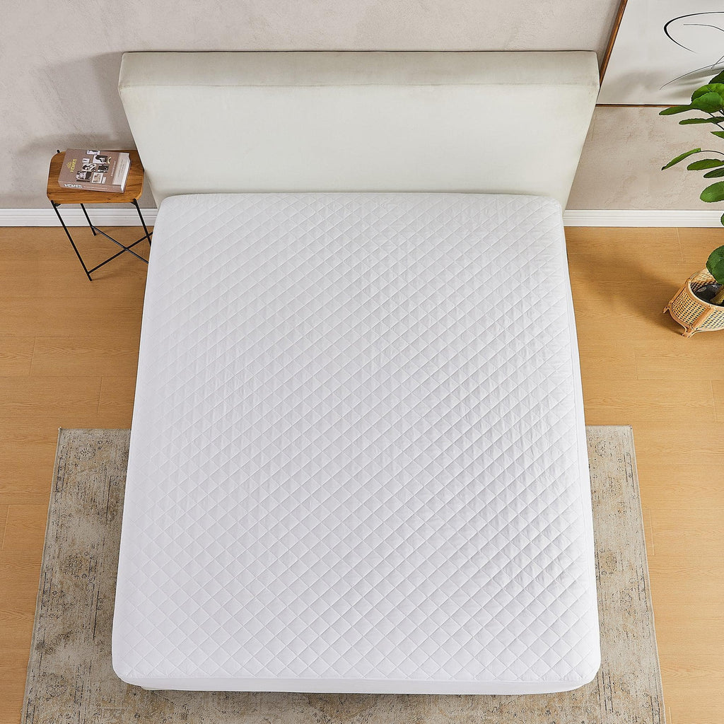 greatbayhome Mattress Pads Machine Washable Quilted Mattress Pad - Wyeth Collection Machine Washable Quilted Mattress Pad | Wyeth Collection by Great Bay Home