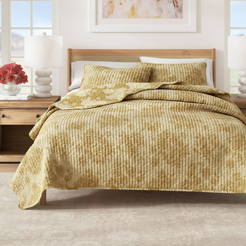 greatbayhome Quilts & Comforters Full / Queen / Gold Floral Printed Cotton Quilt Set - Corin Collection Vintage Floral Cotton Quilt Set | Corin Collection by Great Bay Home