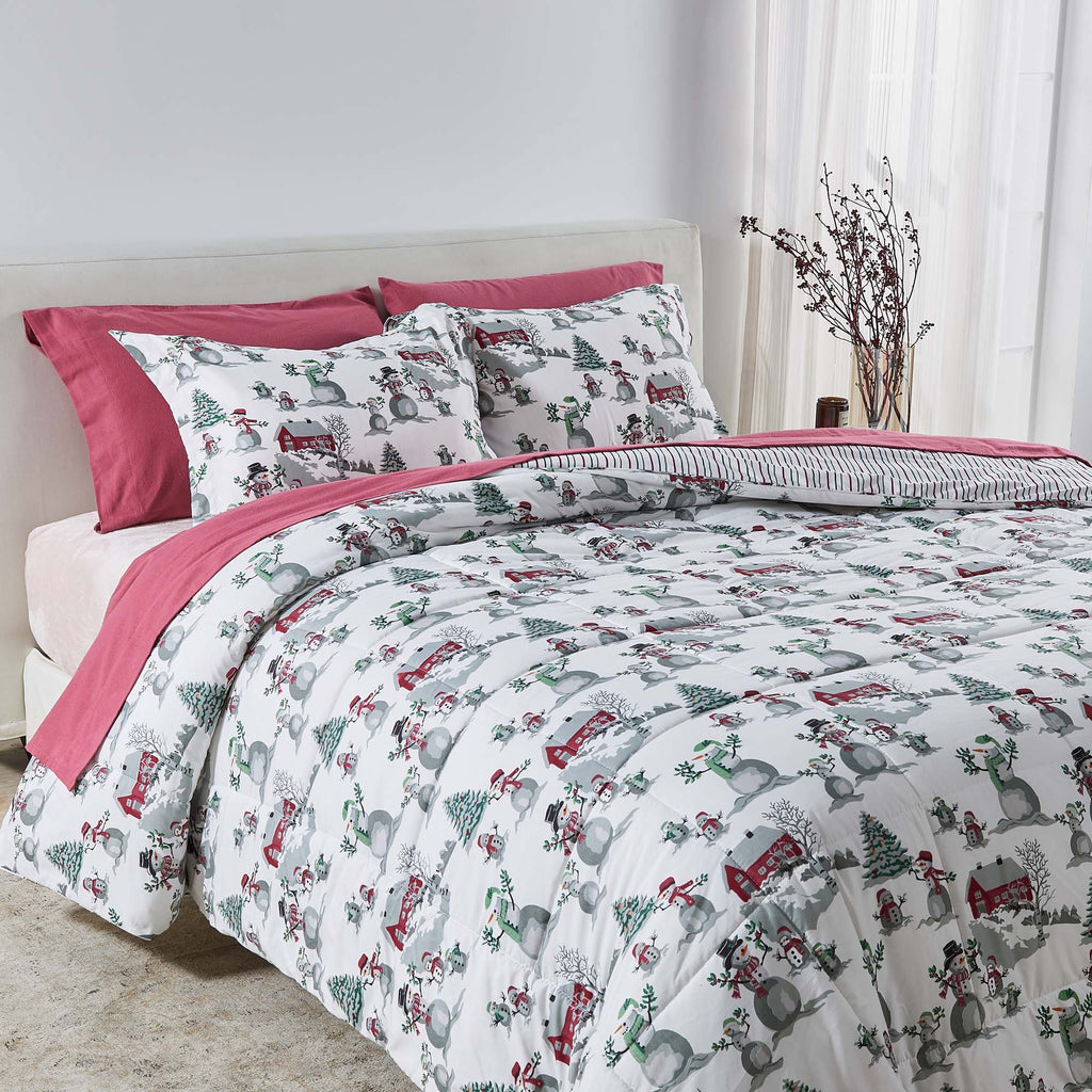 greatbayhome Quilts & Comforters Reversible Winter Comforter Set - Odette Collection Reversible Winter-Printed Comforter Set | Odette Collection by Great Bay Home