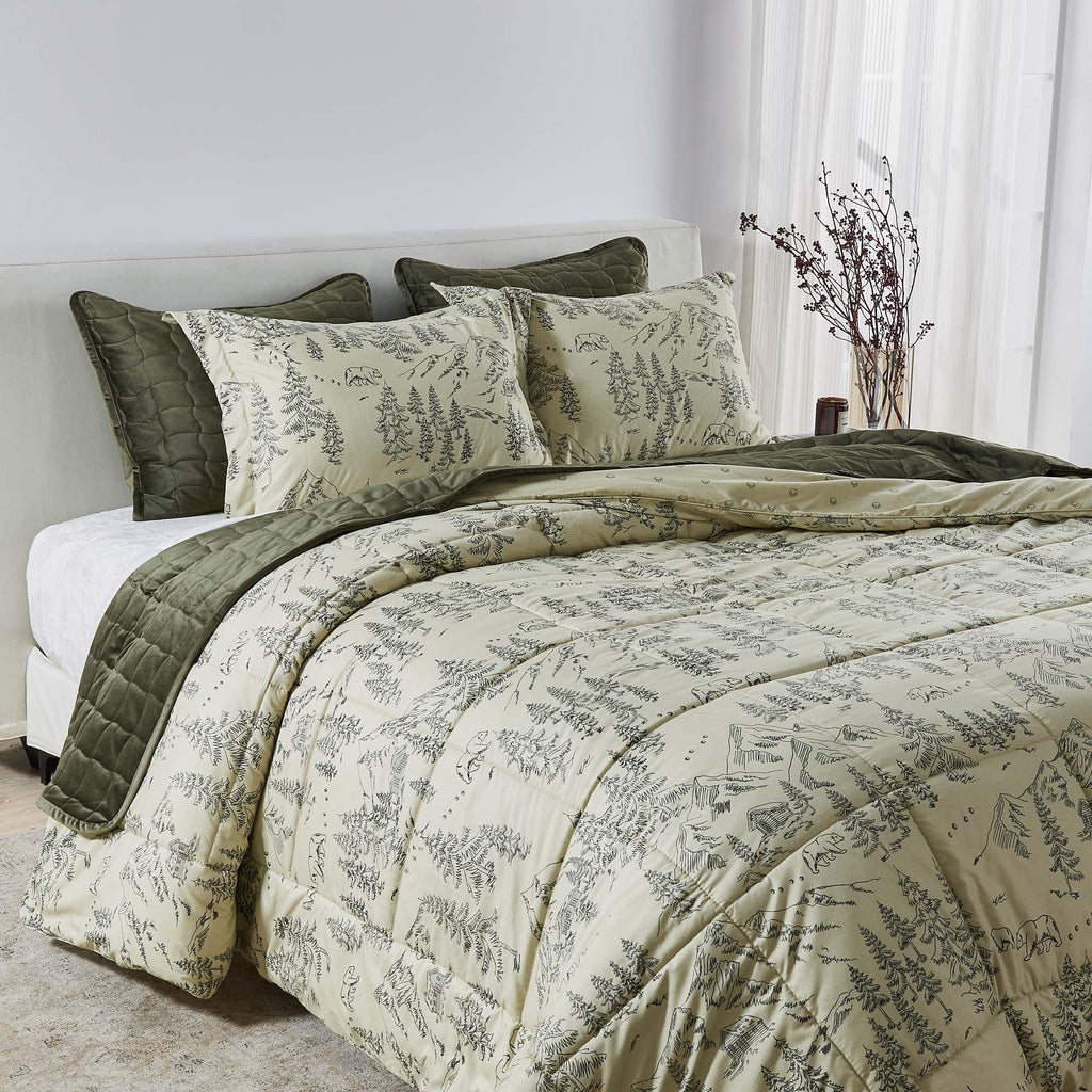 greatbayhome Quilts & Comforters Reversible Winter Comforter Set - Odette Collection Reversible Winter-Printed Comforter Set | Odette Collection by Great Bay Home