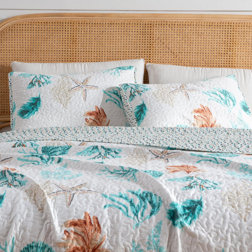 greatbayhome Quilts Reversible Coral Quilt Set - Key West Collection Reversible Coral Quilt Set | Key West Collection by Great Bay Home
