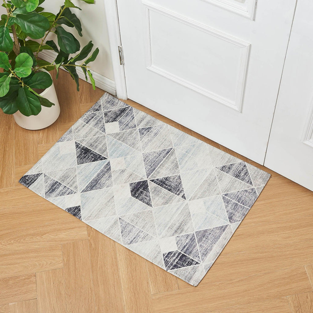 greatbayhome Rugs 2' x 3' / Grey Modern Geometric Machine Washable Accent Area Rug & Runner - Cordoba Collection Modern Geometric Washable Accent Rug 2' x 3' | Cordoba Collection by Great Bay Home