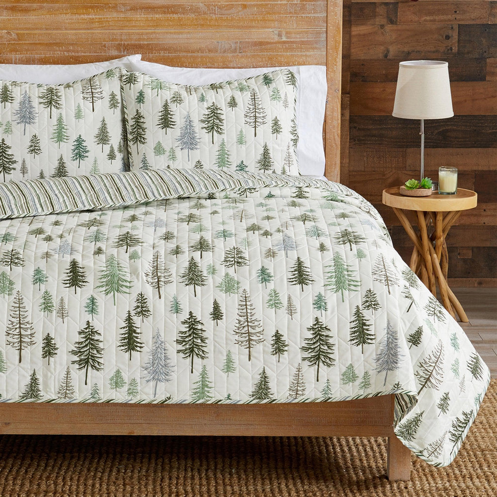 Great Bay Home Full / Queen / Truckee 3-Piece Lodge Quilt - Truckee Collection 3-Piece Tree Lodge Quilt | Truckee Collection by Great Bay Home
