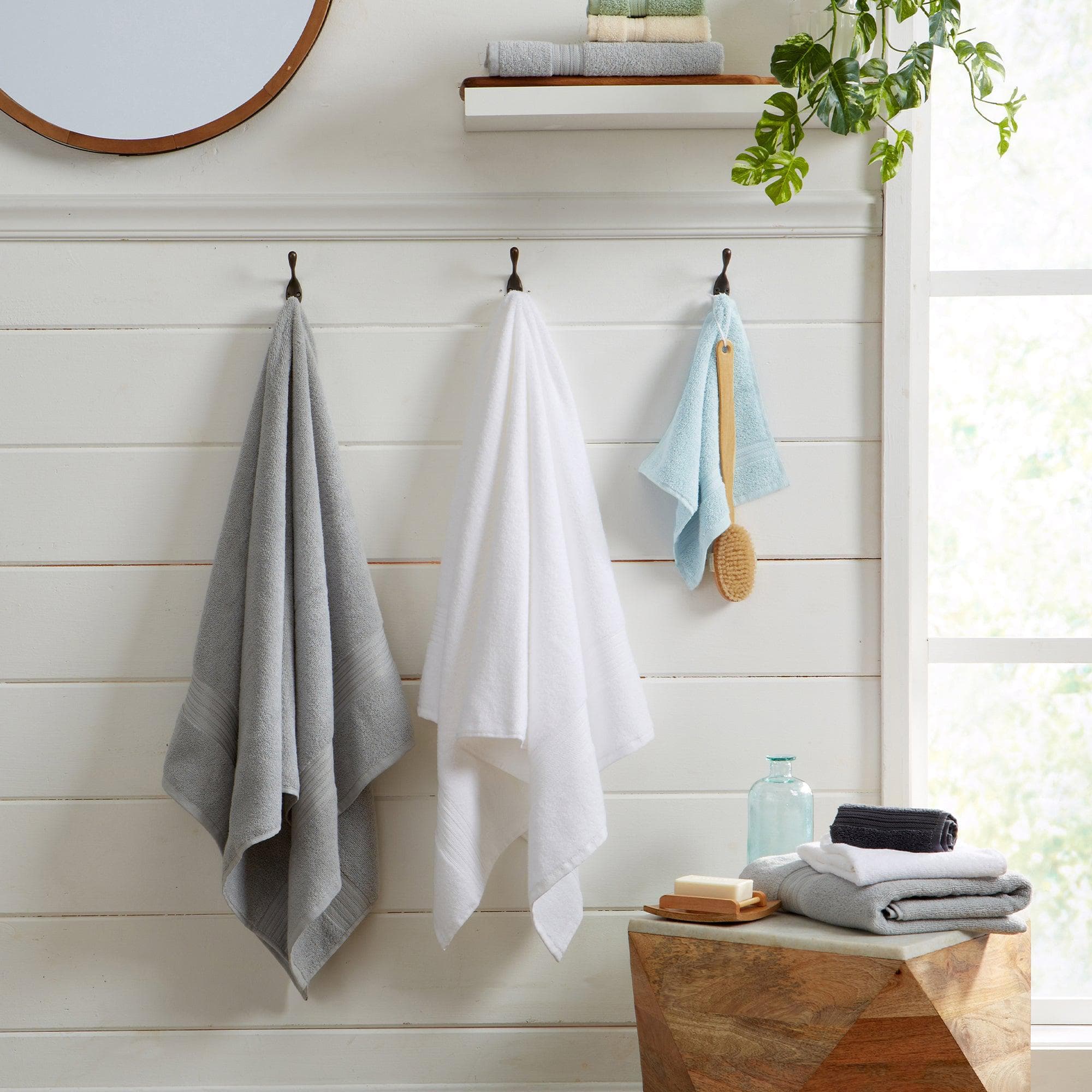 https://greatbayhome.com/cdn/shop/products/great-bay-home-4-pack-cotton-bath-towels-cooper-collection-34930730729647.jpg?v=1677171381
