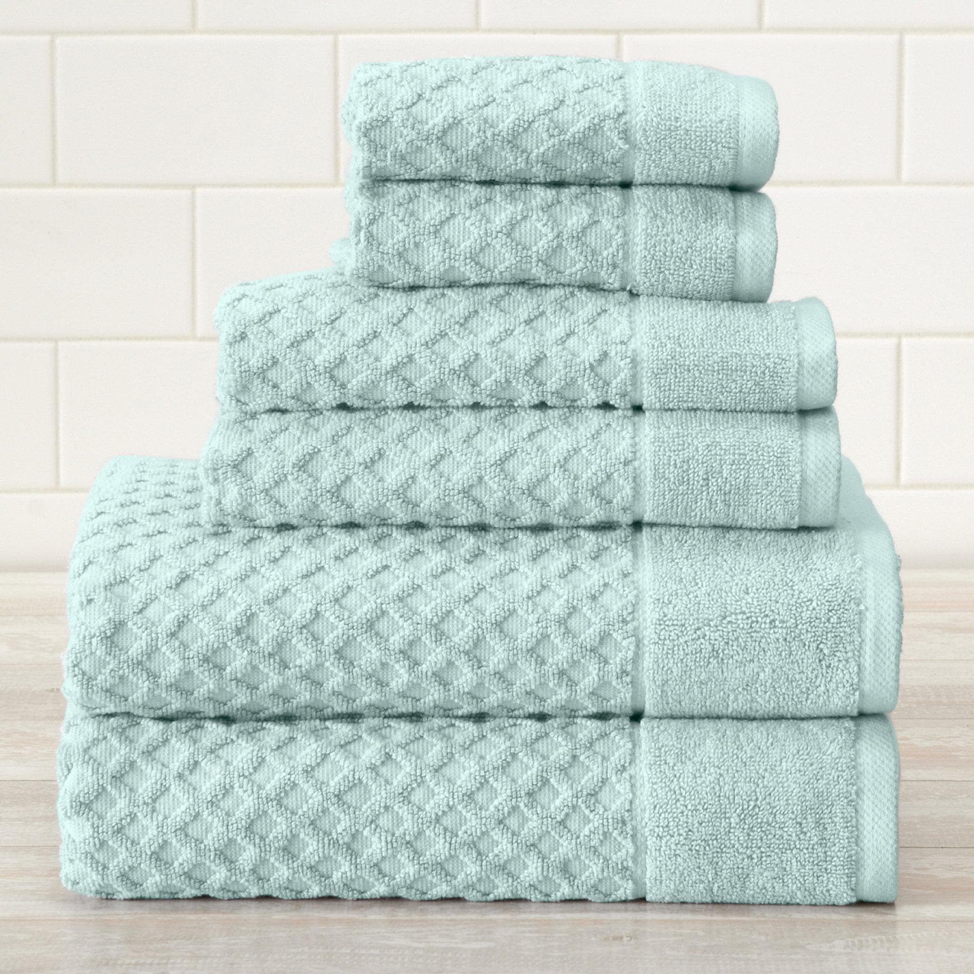 https://greatbayhome.com/cdn/shop/products/great-bay-home-bath-towels-6-piece-cotton-bath-towel-set-grayson-collection-34940189769903.jpg?v=1661282921