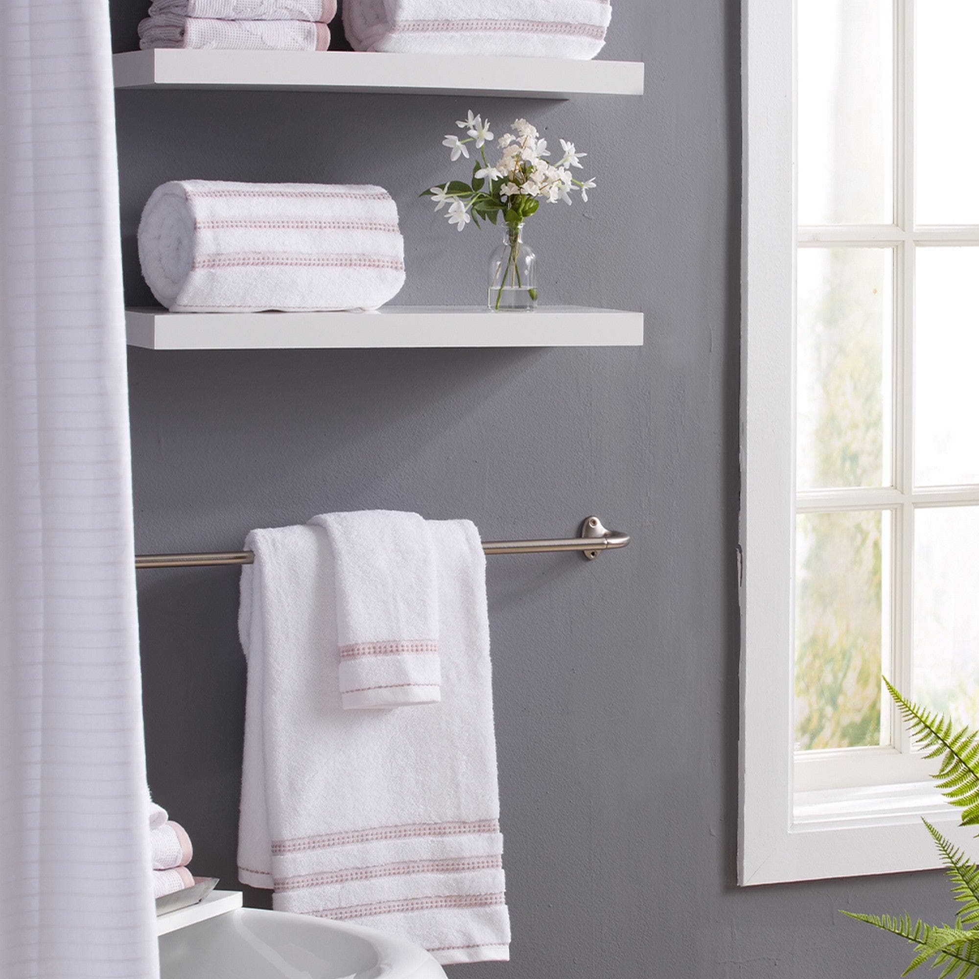 Bathroom towels …  Bathroom towel decor, Bathroom towels, Decorative bath  towels