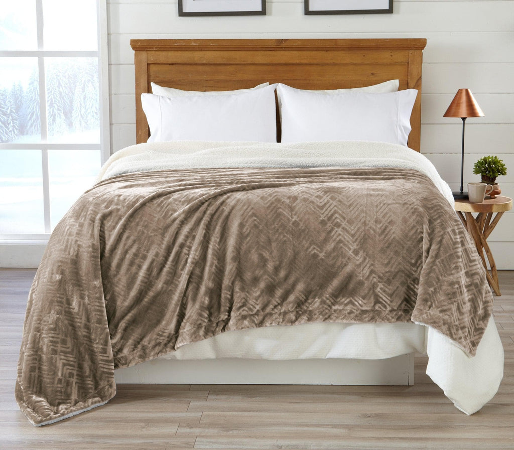 Great Bay Home Blankets Twin / Taupe Velvet Plush Sherpa Luxury Bed Blanket - Berber Collection Berber Velvet Plush Luxury Bed Blanket | Great Bay Home