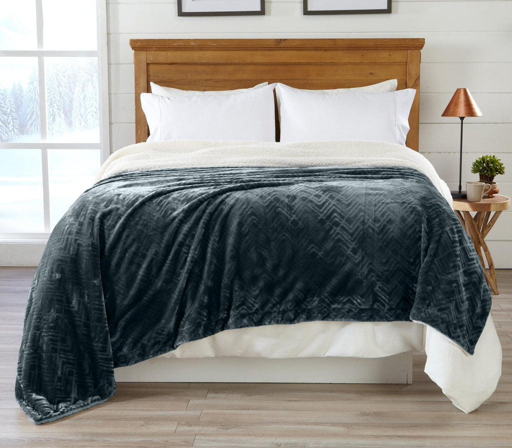 Great Bay Home Blankets Full / Queen / Charcoal Velvet Plush Sherpa Luxury Bed Blanket - Berber Collection Berber Velvet Plush Luxury Bed Blanket | Great Bay Home