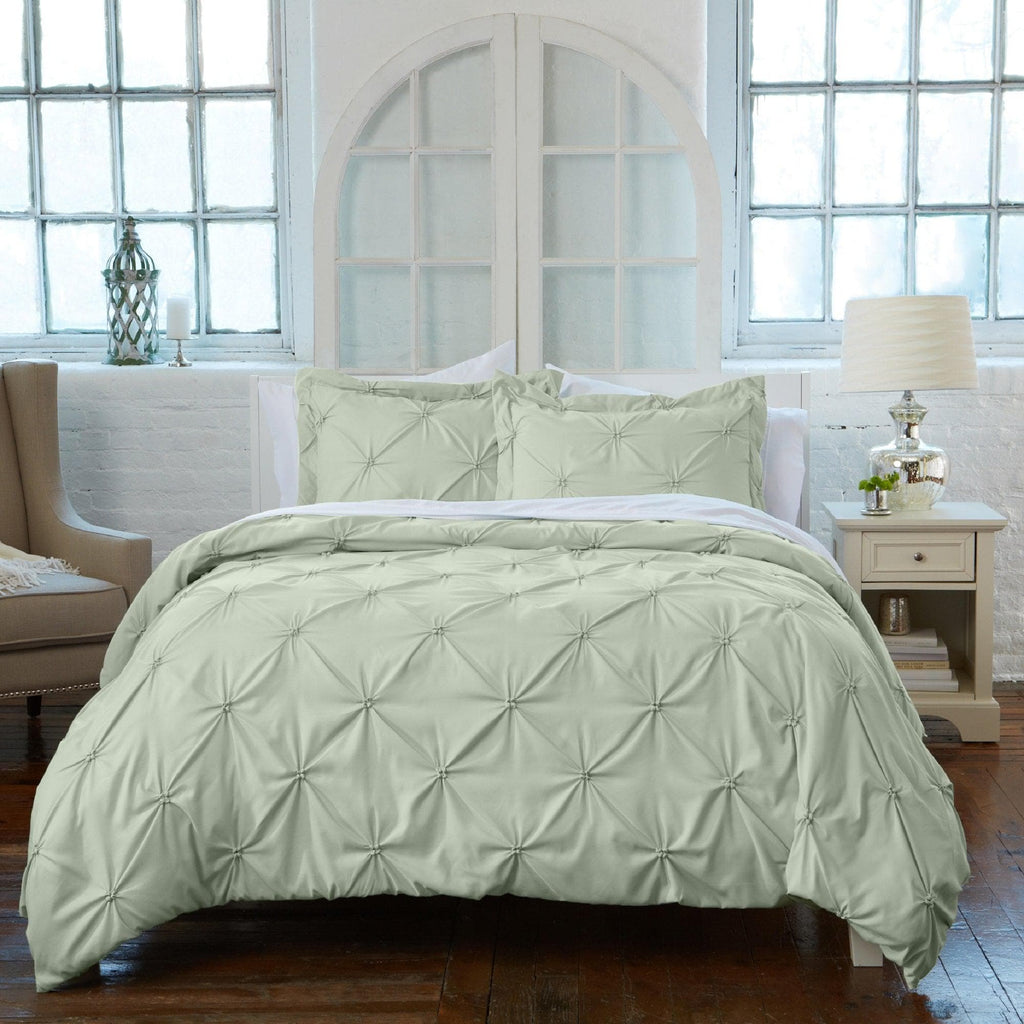 Great Bay Home Duvet Twin / Pale Green 3-Piece Pintuck Duvet Cover - Analia Collection Pinch Pleated Pintuck Duvet Cover Set with Shams | Great Bay Home