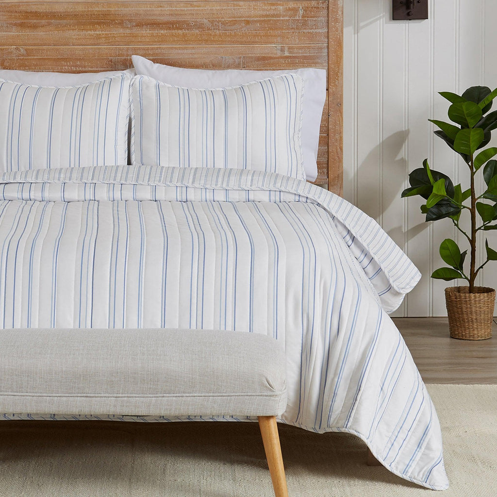Great Bay Home Quilts Twin / Blue 3-Piece Stripe Quilt | Katelyn Collection by Great Bay Home 3-Piece Stripe Quilt - Katelyn Collection