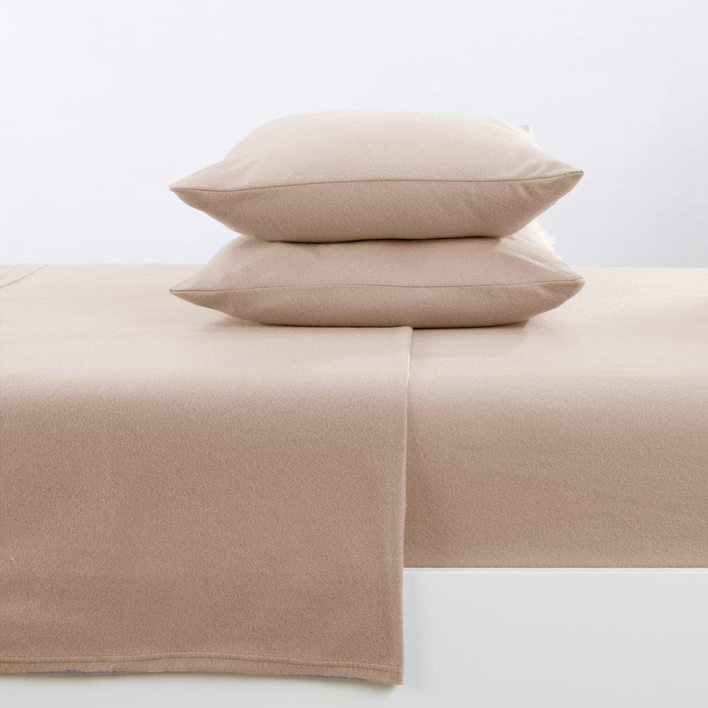 Great Bay Home Sheets Twin / Taupe 4-Piece Solid Fleece Sheet - Christina Collection Super Soft Fleece Sheets | Christina Collection by Great Bay Home