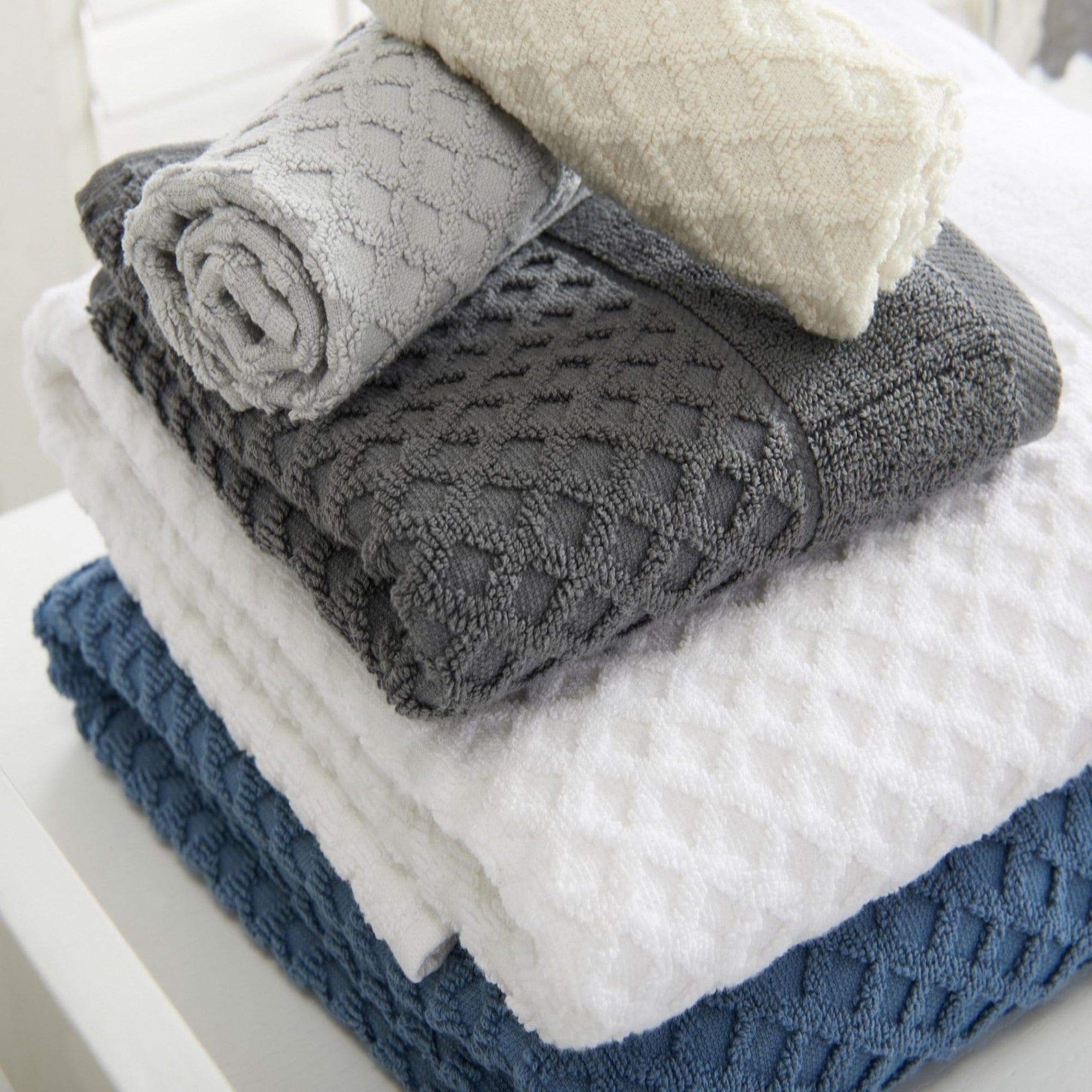 https://greatbayhome.com/cdn/shop/products/greatbayhome-bath-towels-6-piece-cotton-bath-towel-set-grayson-collection-35971198648495.jpg?v=1677101796